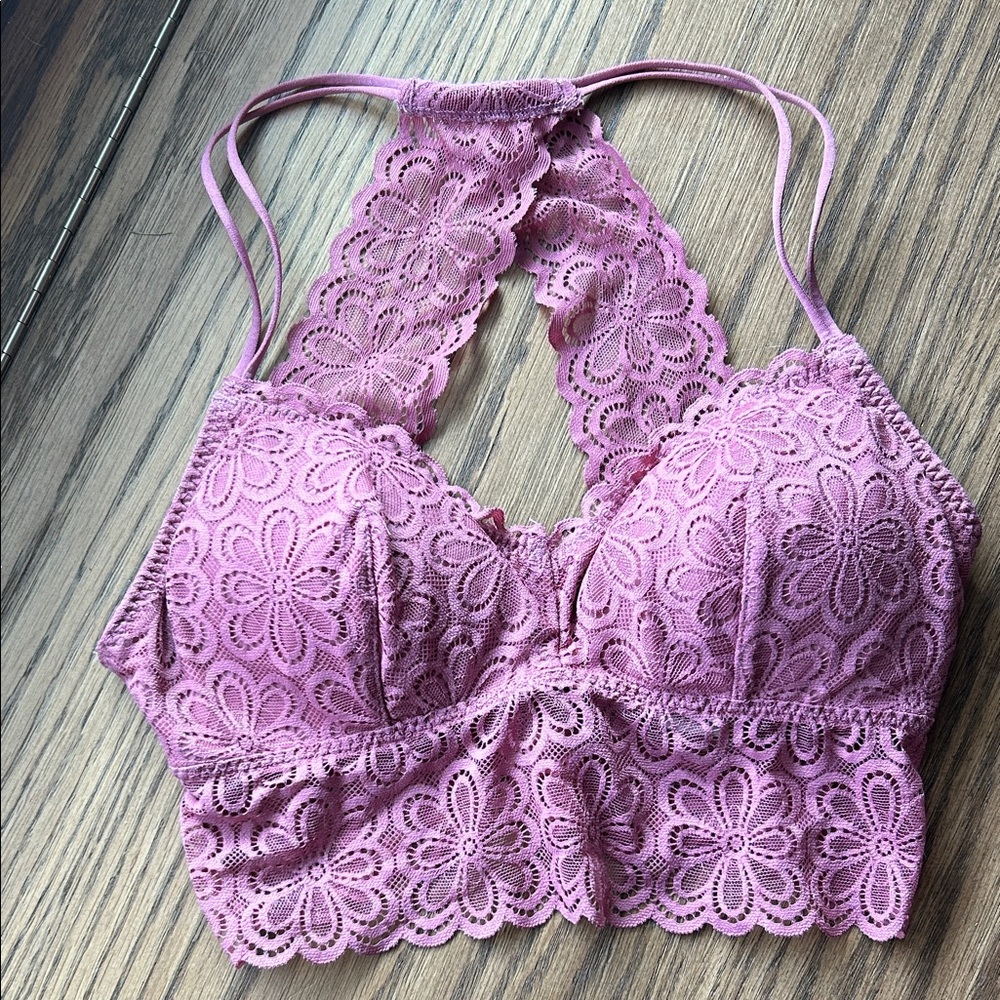 Hollister Floral Lace Halter Bralette in Mauve